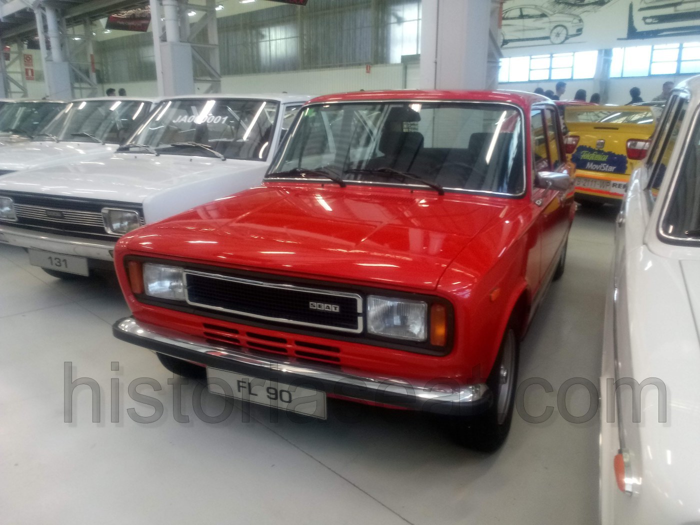 SEAT 124
