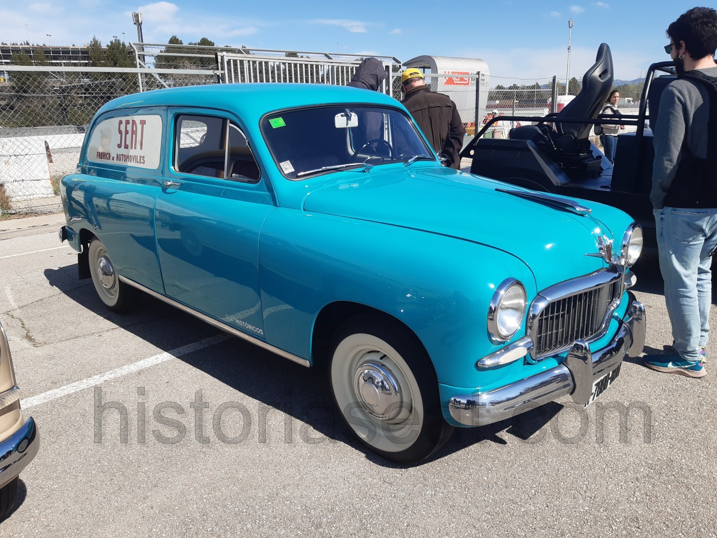 SEAT 1400