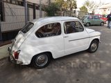 SEAT 600