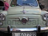 SEAT 600