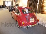 SEAT 600